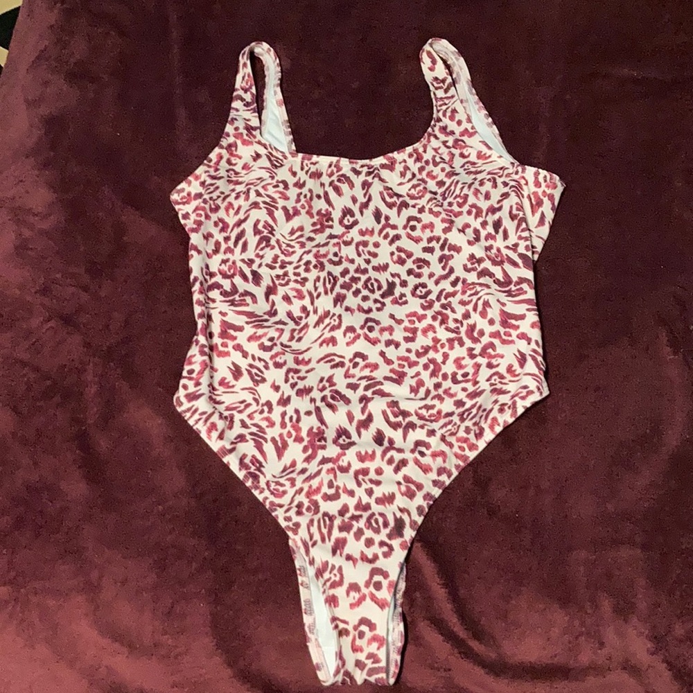 One piece swimsuit